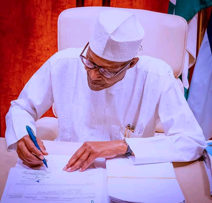 President Buhari Signs PIB bill